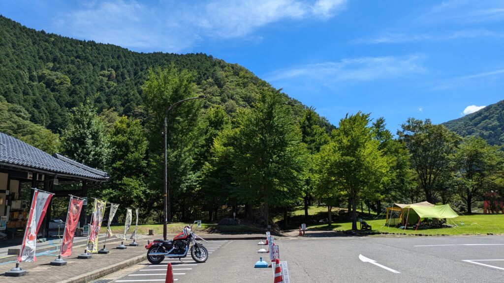 道の駅 あゆの里 矢田川