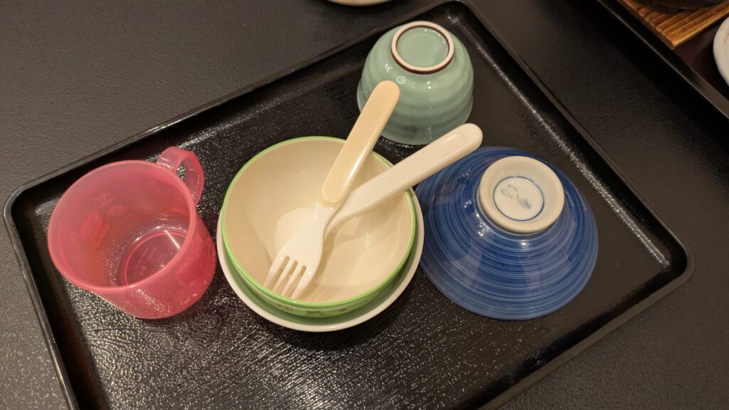 湯郷温泉・やさしさの宿 竹亭の子ども用食器